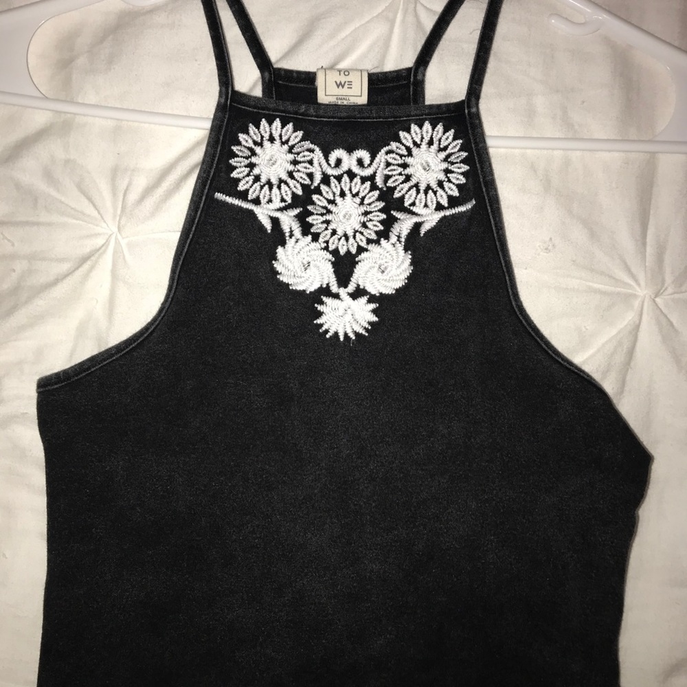 Me to We cropped tank top